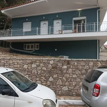 κοντά στην θάλασσα